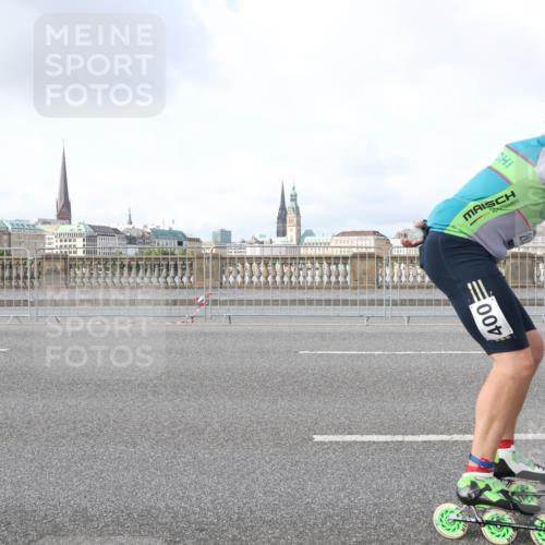 29.06.2025 - hella hamburg halbmarathon Lena Gebhardt http://msf.ph/oto/8414342 29.06.2025 08:55:54 Lombardsbrücke 400 meine-sportfotos.de