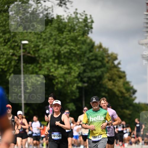 29.06.2025 - hella hamburg halbmarathon Dr. Thomas Lammeyer http://msf.ph/oto/8414373 29.06.2025 10:44:40 Kennedybrücke 1058, 1291, 1586, 1899, 2019, 2109, 2254, 2515, 2572, 2888, 3607, 3808, 4271, 5263, 5654, 5701, 5702, 5876, 5901, 5975, 6363, 6673, 6866, 6876, 6920, 7174, 7675, 7850, 7984, 8107, 8391, 8739, 8815, 8984, 9187, 9195, 9468, 9495, 9977, 10474, 10806, 10833, 11244 meine-sportfotos.de