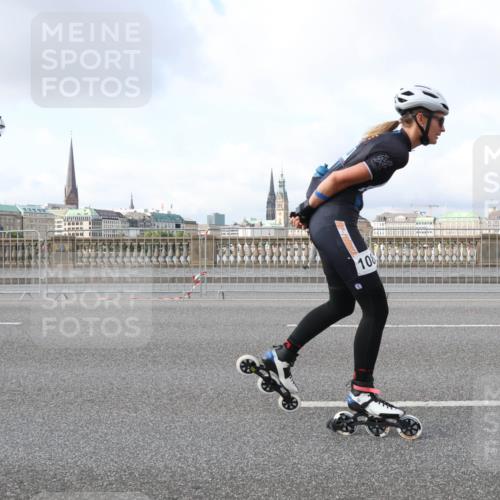 29.06.2025 - hella hamburg halbmarathon Lena Gebhardt http://msf.ph/oto/8414629 29.06.2025 08:55:57 Lombardsbrücke 10 meine-sportfotos.de