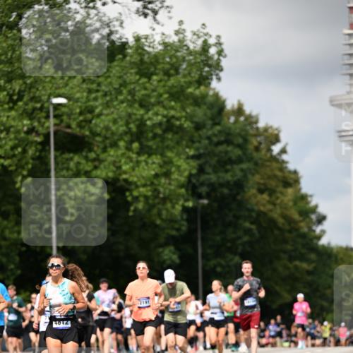 29.06.2025 - hella hamburg halbmarathon Dr. Thomas Lammeyer http://msf.ph/oto/8414814 29.06.2025 10:44:57 Kennedybrücke 1018, 1037, 1323, 2042, 2109, 2254, 2299, 3293, 3306, 3432, 3607, 3810, 4271, 4612, 5059, 5351, 5702, 5753, 5975, 6076, 6098, 6163, 6229, 6363, 6806, 7108, 7956, 8378, 8739, 8815, 8984, 9187, 9195, 9237, 9468, 9946, 9977, 10166, 10474, 10920, 10940, 11053 meine-sportfotos.de