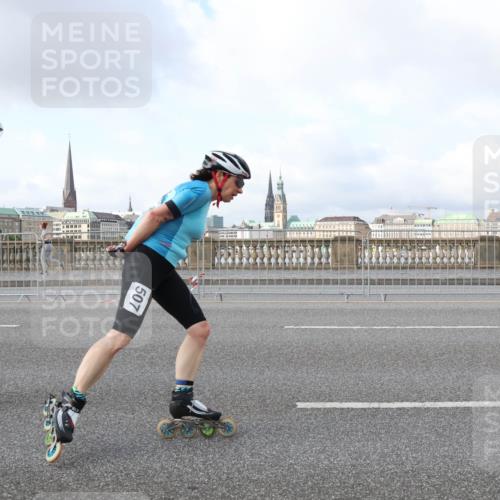 29.06.2025 - hella hamburg halbmarathon Lena Gebhardt http://msf.ph/oto/8414863 29.06.2025 08:56:00 Lombardsbrücke 20, 352, 507 meine-sportfotos.de