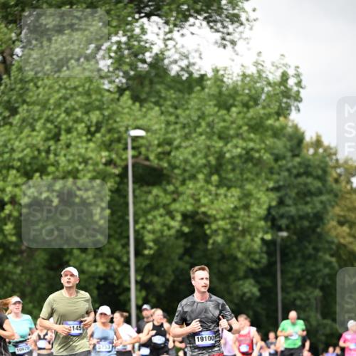 29.06.2025 - hella hamburg halbmarathon Dr. Thomas Lammeyer http://msf.ph/oto/8414893 29.06.2025 10:45:02 Kennedybrücke 1018, 1037, 1075, 1323, 2042, 2109, 2254, 2299, 3293, 3306, 3432, 3607, 3810, 4612, 4906, 5059, 5351, 5753, 6076, 6098, 6163, 6229, 6363, 6806, 7108, 7956, 8378, 8429, 8430, 8739, 8815, 9195, 9237, 9946, 9962, 10166, 10474, 10920, 10940, 11053, 11176 meine-sportfotos.de