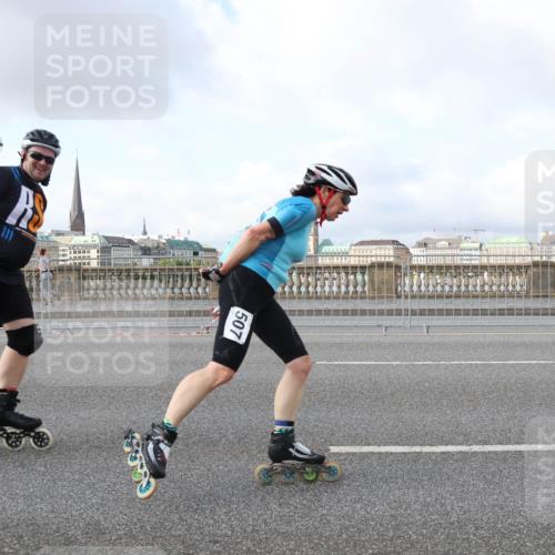29.06.2025 - hella hamburg halbmarathon Lena Gebhardt http://msf.ph/oto/8414895 29.06.2025 08:56:00 Lombardsbrücke 352, 507 meine-sportfotos.de