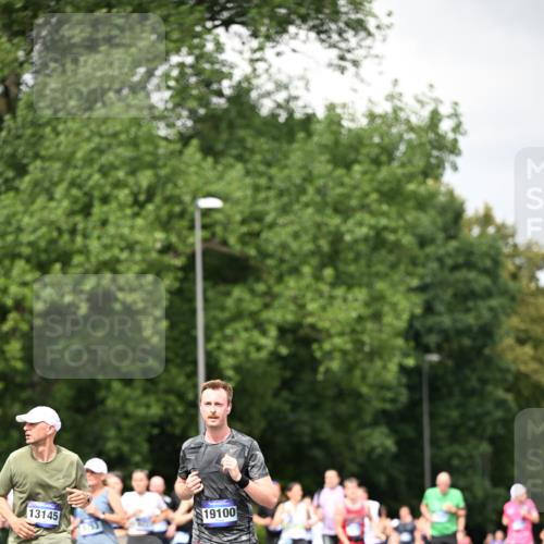 29.06.2025 - hella hamburg halbmarathon Dr. Thomas Lammeyer http://msf.ph/oto/8414921 29.06.2025 10:45:03 Kennedybrücke 1018, 1037, 1075, 1323, 2042, 2254, 2299, 3293, 3306, 3432, 3810, 4612, 4906, 5059, 5351, 5753, 6076, 6098, 6163, 6229, 6363, 6806, 7108, 7956, 8378, 8429, 8430, 8739, 8815, 9195, 9237, 9946, 9962, 10166, 10474, 10920, 10940, 11053, 11176 meine-sportfotos.de
