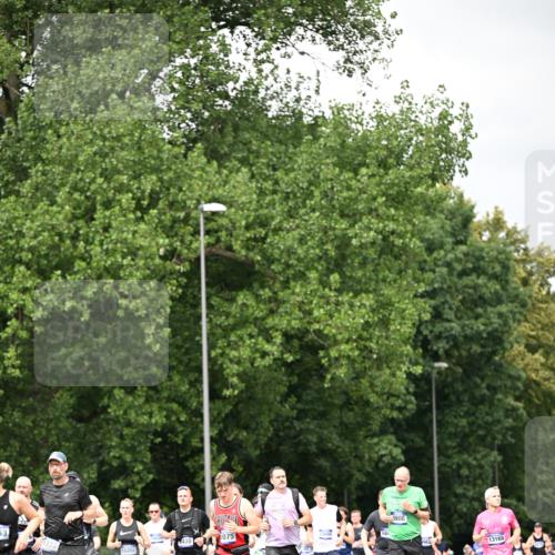 29.06.2025 - hella hamburg halbmarathon Dr. Thomas Lammeyer http://msf.ph/oto/8415016 29.06.2025 10:45:06 Kennedybrücke 1018, 1037, 1075, 1323, 2042, 2299, 3293, 3306, 3432, 3810, 4612, 4906, 5059, 5351, 5753, 6076, 6098, 6163, 6229, 6363, 6806, 7108, 7585, 7956, 8378, 8429, 8430, 8739, 9195, 9237, 9946, 9962, 10166, 10474, 10920, 10940, 11053, 11176 meine-sportfotos.de