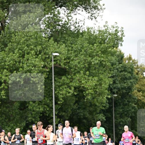 29.06.2025 - hella hamburg halbmarathon Dr. Thomas Lammeyer http://msf.ph/oto/8415043 29.06.2025 10:45:07 Kennedybrücke 1018, 1037, 1075, 1323, 2042, 2299, 3293, 3306, 3432, 3810, 4612, 4906, 5059, 5351, 5753, 6076, 6098, 6163, 6229, 6806, 7108, 7585, 7956, 8378, 8429, 8430, 8739, 9195, 9237, 9946, 9962, 10166, 10474, 10920, 10940, 11053, 11176 meine-sportfotos.de