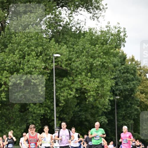 29.06.2025 - hella hamburg halbmarathon Dr. Thomas Lammeyer http://msf.ph/oto/8415060 29.06.2025 10:45:08 Kennedybrücke 1018, 1037, 1075, 1323, 2042, 2299, 3293, 3306, 3432, 3810, 4612, 4906, 5059, 5351, 5753, 6076, 6098, 6163, 6229, 6806, 7108, 7585, 7956, 8378, 8429, 8430, 8739, 9195, 9237, 9946, 9962, 10166, 10474, 10920, 10940, 11053, 11176 meine-sportfotos.de