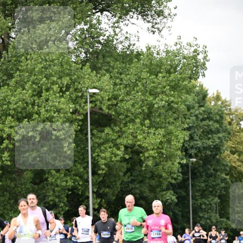 29.06.2025 - hella hamburg halbmarathon Dr. Thomas Lammeyer http://msf.ph/oto/8415116 29.06.2025 10:45:11 Kennedybrücke 1018, 1037, 1075, 1323, 2042, 2299, 3293, 3306, 3432, 3810, 4612, 4906, 5059, 5351, 5753, 6076, 6098, 6163, 6229, 6806, 7108, 7585, 7956, 8378, 8429, 8430, 8878, 9237, 9946, 9962, 10166, 10920, 10940, 11053, 11176 meine-sportfotos.de