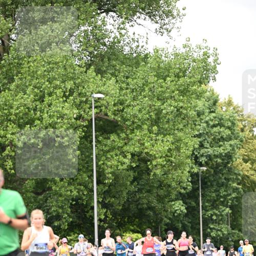 29.06.2025 - hella hamburg halbmarathon Dr. Thomas Lammeyer http://msf.ph/oto/8415261 29.06.2025 10:45:15 Kennedybrücke 1018, 1075, 1323, 2042, 2299, 3293, 3306, 4044, 4906, 5059, 5753, 6076, 6098, 6163, 6806, 7108, 7293, 7585, 7829, 7956, 8378, 8429, 8430, 8878, 9237, 9946, 9962, 10269, 10920, 10940, 11053, 11176 meine-sportfotos.de