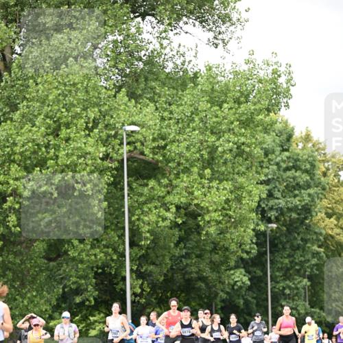 29.06.2025 - hella hamburg halbmarathon Dr. Thomas Lammeyer http://msf.ph/oto/8415330 29.06.2025 10:45:18 Kennedybrücke 1018, 1075, 1323, 1731, 2042, 3306, 4044, 4638, 4906, 5753, 6076, 6088, 6098, 6163, 6806, 7108, 7293, 7585, 7829, 7956, 8378, 8429, 8430, 8878, 9237, 9962, 10269, 10644, 10920, 10940, 11053, 11176 meine-sportfotos.de