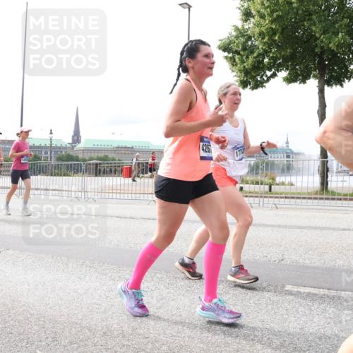29.06.2025 - hella hamburg halbmarathon Lena Gebhardt http://msf.ph/oto/8416231 29.06.2025 10:26:30 Lombardsbrücke 12827, 1282, 4267, 1712, 1300, 2643, 3617, 4267, 4268, 4315, 4507, 4509, 4844, 6159, 6625, 6905, 7929, 8079, 8276, 8306, 8357, 8674, 8942, 9186, 11107, 11270, 11740, 12126, 12826, 12827, 13264, 14063, 14356, 14726, 14930, 15027, 15807, 15878, 16788, 17300, 17675, 17712, 18074, 18087, 18516, 19144 meine-sportfotos.de