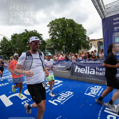 29.06.2025 - hella hamburg halbmarathon Zöllner http://msf.ph/oto/8417036 29.06.2025 10:50:44 Ziel 1399, 2234, 2788, 4346, 6662, 6712, 7134, 7583, 7786, 7952, 9057, 11356, 13701, 13808, 13875, 15519, 16291, 17908, 18229, 18413, 18820 meine-sportfotos.de