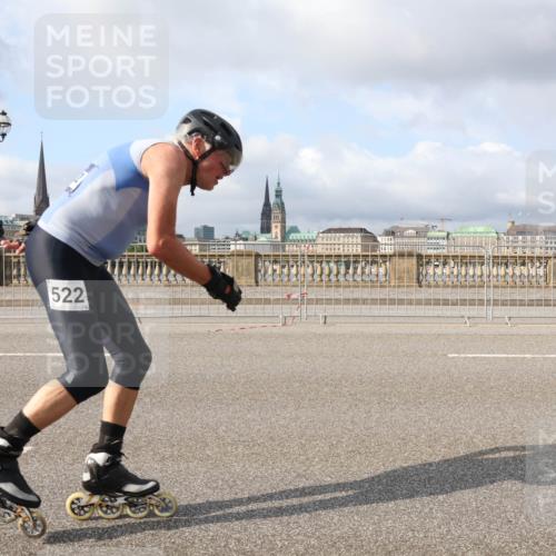 29.06.2025 - hella hamburg halbmarathon Lena Gebhardt http://msf.ph/oto/8417399 29.06.2025 08:57:04 Lombardsbrücke 522 meine-sportfotos.de