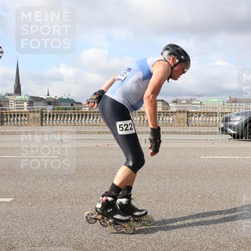 29.06.2025 - hella hamburg halbmarathon Lena Gebhardt http://msf.ph/oto/8417444 29.06.2025 08:57:04 Lombardsbrücke 522 meine-sportfotos.de