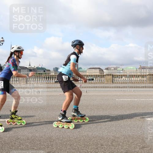 29.06.2025 - hella hamburg halbmarathon Lena Gebhardt http://msf.ph/oto/8417689 29.06.2025 08:57:12 Lombardsbrücke 500 meine-sportfotos.de