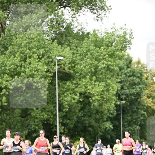 29.06.2025 - hella hamburg halbmarathon Dr. Thomas Lammeyer http://msf.ph/oto/8417757 29.06.2025 10:45:22 Kennedybrücke 1075, 1323, 1731, 3306, 4044, 4638, 4906, 5549, 5753, 6088, 6098, 6806, 7293, 7585, 7829, 7956, 8429, 8430, 8878, 9237, 9962, 10269, 10644, 10920, 10940, 11053, 11176 meine-sportfotos.de