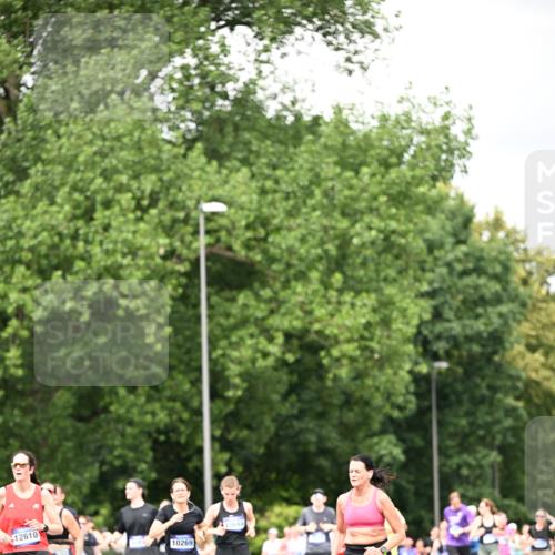 29.06.2025 - hella hamburg halbmarathon Dr. Thomas Lammeyer http://msf.ph/oto/8417836 29.06.2025 10:45:25 Kennedybrücke 1075, 1323, 1731, 4044, 4638, 4906, 5549, 6088, 6098, 6806, 7293, 7585, 7661, 7829, 7956, 8429, 8430, 8878, 9962, 10269, 10407, 10644, 11176 meine-sportfotos.de