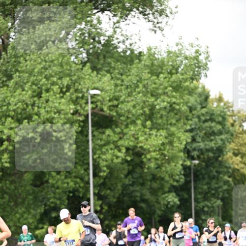 29.06.2025 - hella hamburg halbmarathon Dr. Thomas Lammeyer http://msf.ph/oto/8418012 29.06.2025 10:45:30 Kennedybrücke 1731, 3344, 4044, 4412, 4638, 4906, 5549, 6088, 7293, 7585, 7661, 7829, 8429, 8430, 8769, 8878, 9962, 10269, 10407, 10644 meine-sportfotos.de