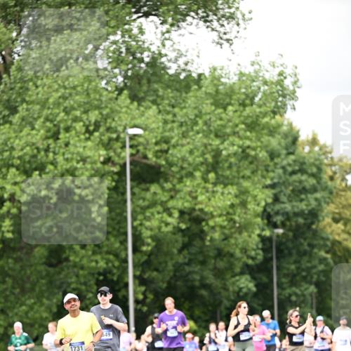 29.06.2025 - hella hamburg halbmarathon Dr. Thomas Lammeyer http://msf.ph/oto/8418034 29.06.2025 10:45:31 Kennedybrücke 1731, 3344, 4044, 4412, 4638, 5549, 6088, 7293, 7585, 7661, 7829, 8429, 8430, 8769, 8878, 9962, 10269, 10407, 10644, 11166 meine-sportfotos.de