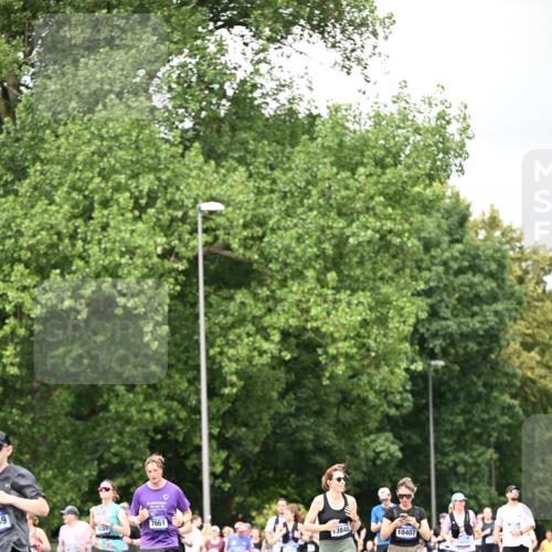 29.06.2025 - hella hamburg halbmarathon Dr. Thomas Lammeyer http://msf.ph/oto/8418114 29.06.2025 10:45:33 Kennedybrücke 1731, 2805, 3344, 4044, 4412, 4638, 5549, 5928, 6088, 7293, 7585, 7661, 7829, 8769, 8878, 10269, 10407, 10644, 11166, 11209 meine-sportfotos.de
