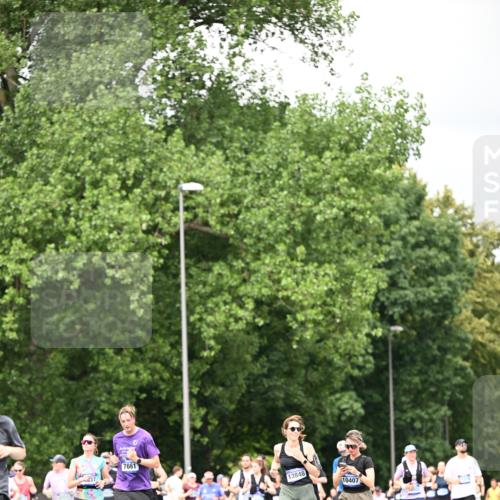 29.06.2025 - hella hamburg halbmarathon Dr. Thomas Lammeyer http://msf.ph/oto/8418125 29.06.2025 10:45:34 Kennedybrücke 1731, 2805, 3344, 4044, 4412, 4638, 5549, 5928, 6088, 7293, 7585, 7661, 7829, 8769, 8878, 10269, 10407, 10644, 11166, 11209 meine-sportfotos.de