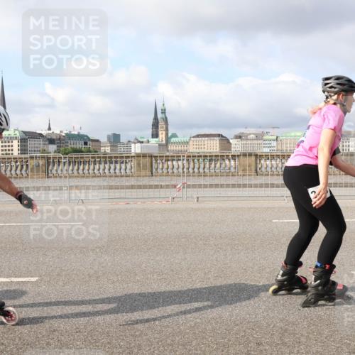 29.06.2025 - hella hamburg halbmarathon Lena Gebhardt http://msf.ph/oto/8418500 29.06.2025 08:57:28 Lombardsbrücke 84 meine-sportfotos.de