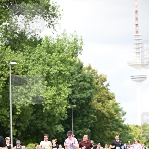 29.06.2025 - hella hamburg halbmarathon Dr. Thomas Lammeyer http://msf.ph/oto/8418534 29.06.2025 10:45:49 Kennedybrücke 1314, 1536, 2229, 2805, 3344, 3694, 4412, 4774, 5086, 5549, 5688, 5928, 6846, 7661, 7821, 8293, 8769, 9009, 9370, 10027, 10407, 11166, 11209, 11371 meine-sportfotos.de