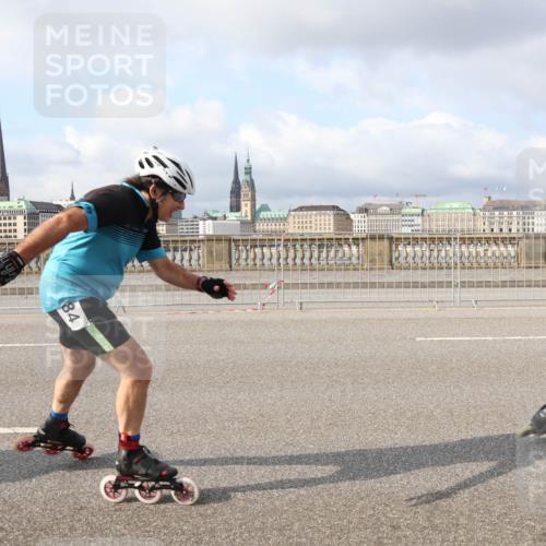 29.06.2025 - hella hamburg halbmarathon Lena Gebhardt http://msf.ph/oto/8418551 29.06.2025 08:57:28 Lombardsbrücke 84, 206 meine-sportfotos.de