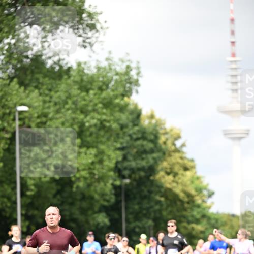 29.06.2025 - hella hamburg halbmarathon Dr. Thomas Lammeyer http://msf.ph/oto/8418610 29.06.2025 10:45:54 Kennedybrücke 1314, 1317, 1536, 2229, 2805, 3344, 3532, 3533, 3694, 4412, 4774, 5086, 5688, 5928, 6846, 6894, 7661, 7821, 8293, 8300, 8301, 8443, 8586, 8769, 9009, 9370, 10027, 10407, 11024, 11166, 11209, 11371, 11437, 11438 meine-sportfotos.de