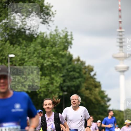 29.06.2025 - hella hamburg halbmarathon Dr. Thomas Lammeyer http://msf.ph/oto/8418886 29.06.2025 10:46:07 Kennedybrücke 1314, 1317, 1536, 2229, 2762, 2763, 3532, 3533, 3694, 4774, 5086, 5688, 5942, 6066, 6719, 6726, 6793, 6846, 6894, 7821, 8293, 8300, 8301, 8443, 8586, 9009, 9370, 9588, 10027, 10181, 10483, 11011, 11017, 11024, 11097, 11207, 11255, 11371, 11437, 11438 meine-sportfotos.de