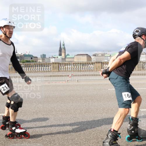 29.06.2025 - hella hamburg halbmarathon Lena Gebhardt http://msf.ph/oto/8418899 29.06.2025 08:57:29 Lombardsbrücke 121, 164 meine-sportfotos.de