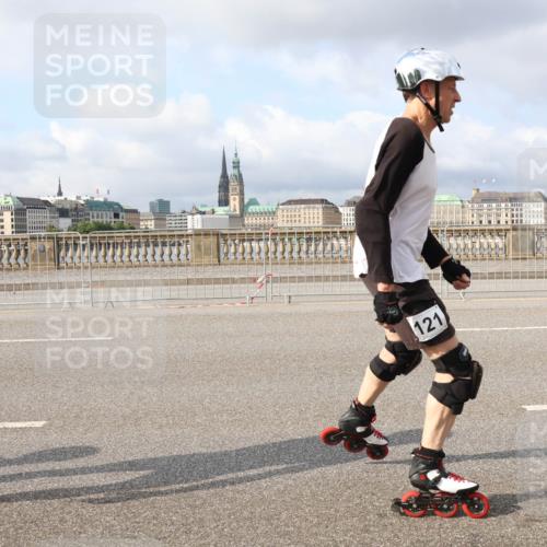 29.06.2025 - hella hamburg halbmarathon Lena Gebhardt http://msf.ph/oto/8419019 29.06.2025 08:57:29 Lombardsbrücke 121 meine-sportfotos.de