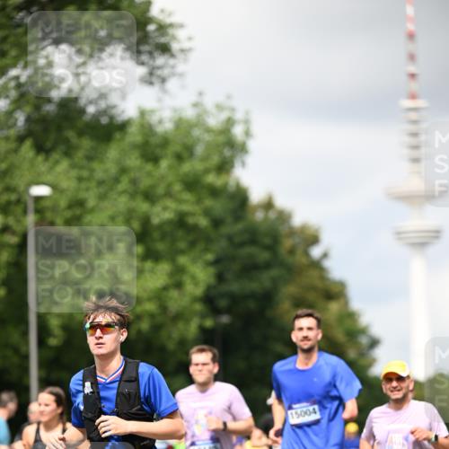 29.06.2025 - hella hamburg halbmarathon Dr. Thomas Lammeyer http://msf.ph/oto/8419021 29.06.2025 10:46:11 Kennedybrücke 1314, 1317, 1536, 1648, 2229, 2762, 2763, 3459, 3532, 3533, 3694, 5086, 5942, 6066, 6137, 6450, 6719, 6726, 6793, 6846, 6894, 7821, 7968, 8162, 8163, 8293, 8300, 8301, 8443, 8586, 9370, 9588, 10027, 10181, 10483, 10872, 11011, 11017, 11024, 11097, 11098, 11207, 11255, 11437, 11438 meine-sportfotos.de