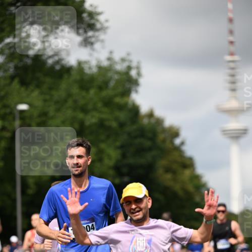 29.06.2025 - hella hamburg halbmarathon Dr. Thomas Lammeyer http://msf.ph/oto/8419076 29.06.2025 10:46:13 Kennedybrücke 1314, 1317, 1536, 1648, 2229, 2762, 2763, 3459, 3532, 3533, 3694, 4885, 5086, 5942, 6066, 6137, 6450, 6719, 6726, 6793, 6846, 6894, 7821, 7968, 8004, 8162, 8163, 8293, 8300, 8301, 8443, 8586, 9370, 9588, 10027, 10181, 10483, 10872, 11011, 11017, 11024, 11097, 11098, 11207, 11255, 11437, 11438 meine-sportfotos.de