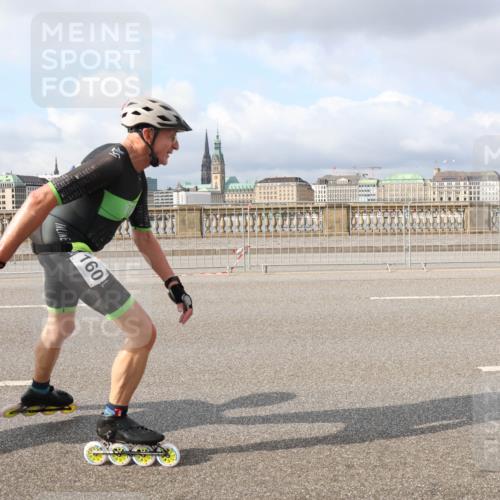 29.06.2025 - hella hamburg halbmarathon Lena Gebhardt http://msf.ph/oto/8419086 29.06.2025 08:57:29 Lombardsbrücke 15, 160, 0121 meine-sportfotos.de
