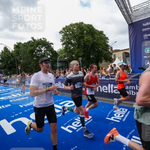 29.06.2025 - hella hamburg halbmarathon Zöllner http://msf.ph/oto/8419109 29.06.2025 10:30:10 Ziel 1758, 2689, 3189, 8190, 8323, 9634, 10270, 12308, 15507, 17768 meine-sportfotos.de