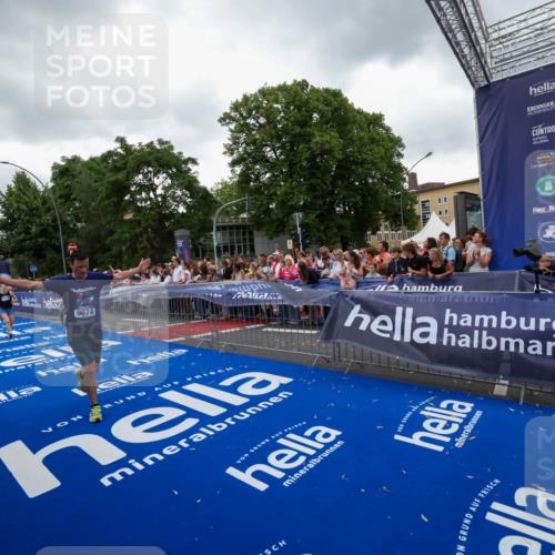 29.06.2025 - hella hamburg halbmarathon Zöllner http://msf.ph/oto/8419226 29.06.2025 10:52:22 Ziel 4140, 4419, 4587, 4837, 5087, 5482, 6164, 7896, 9074, 13211, 13707, 15446, 17773 meine-sportfotos.de