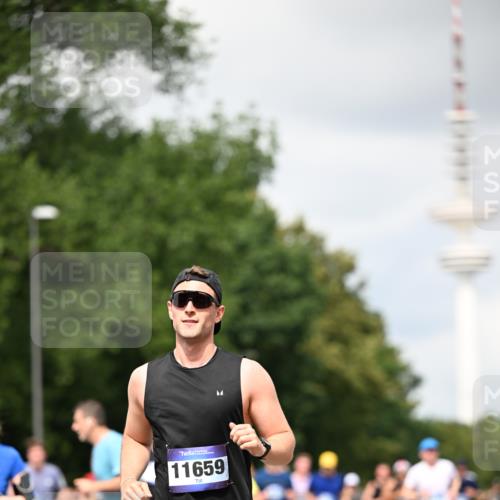 29.06.2025 - hella hamburg halbmarathon Dr. Thomas Lammeyer http://msf.ph/oto/8419246 29.06.2025 10:46:18 Kennedybrücke 1317, 1536, 1648, 2762, 2763, 3459, 3532, 3533, 4329, 4885, 5432, 5942, 6066, 6137, 6153, 6450, 6719, 6726, 6793, 6846, 6894, 7968, 8004, 8162, 8163, 8300, 8301, 8443, 8586, 9588, 10181, 10483, 10872, 11011, 11017, 11024, 11097, 11098, 11207, 11255, 11437, 11438 meine-sportfotos.de