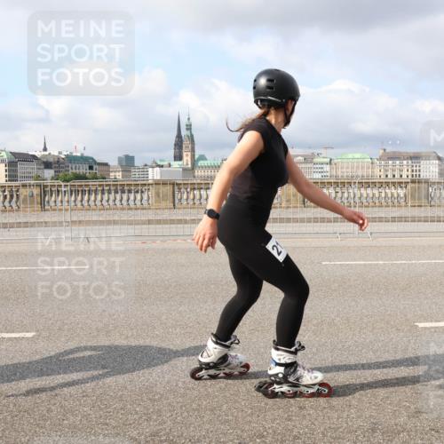 29.06.2025 - hella hamburg halbmarathon Lena Gebhardt http://msf.ph/oto/8419297 29.06.2025 08:57:29 Lombardsbrücke 21 meine-sportfotos.de