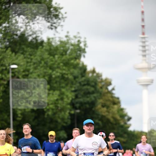 29.06.2025 - hella hamburg halbmarathon Dr. Thomas Lammeyer http://msf.ph/oto/8419448 29.06.2025 10:46:24 Kennedybrücke 1039, 1317, 1648, 1712, 2762, 2763, 2974, 3326, 3459, 3532, 3568, 4329, 4541, 4885, 5432, 5671, 5942, 6066, 6137, 6153, 6320, 6450, 6719, 6726, 6793, 7968, 8004, 8162, 8163, 8443, 8712, 9588, 10181, 10483, 10872, 11011, 11017, 11097, 11098, 11207, 11255 meine-sportfotos.de