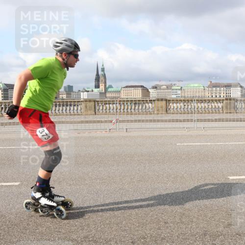 29.06.2025 - hella hamburg halbmarathon Lena Gebhardt http://msf.ph/oto/8419451 29.06.2025 08:57:30 Lombardsbrücke 373 meine-sportfotos.de