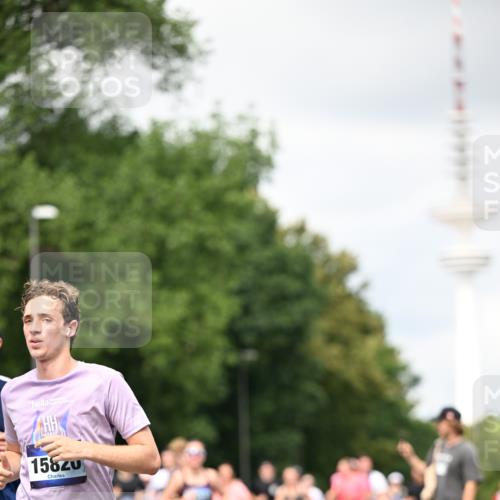 29.06.2025 - hella hamburg halbmarathon Dr. Thomas Lammeyer http://msf.ph/oto/8419629 29.06.2025 10:46:31 Kennedybrücke 1039, 1648, 1712, 2069, 2974, 3276, 3326, 3459, 3568, 4329, 4385, 4541, 4735, 4736, 4885, 5432, 5671, 5942, 6137, 6153, 6320, 6450, 6726, 7022, 7023, 7968, 8004, 8014, 8162, 8163, 8712, 9588, 10181, 10532, 10872, 11011, 11017, 11098 meine-sportfotos.de