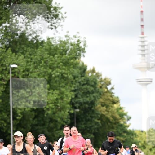 29.06.2025 - hella hamburg halbmarathon Dr. Thomas Lammeyer http://msf.ph/oto/8419831 29.06.2025 10:46:39 Kennedybrücke 1039, 1648, 1712, 2069, 2974, 3276, 3326, 3459, 3568, 4329, 4385, 4541, 4680, 4735, 4736, 4885, 5419, 5432, 5671, 6153, 6320, 6450, 7022, 7023, 7040, 7043, 7968, 8004, 8014, 8162, 8163, 8712, 9644, 10532, 10623, 10842, 10872, 11098 meine-sportfotos.de