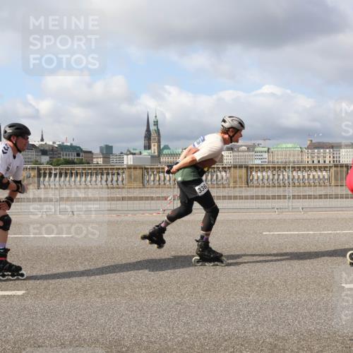 29.06.2025 - hella hamburg halbmarathon Lena Gebhardt http://msf.ph/oto/8420251 29.06.2025 08:57:39 Lombardsbrücke 355, 336, 906 meine-sportfotos.de