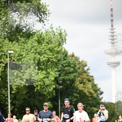 29.06.2025 - hella hamburg halbmarathon Dr. Thomas Lammeyer http://msf.ph/oto/8420624 29.06.2025 10:47:01 Kennedybrücke 1150, 1360, 1656, 1752, 1929, 1994, 2134, 2401, 2509, 2580, 2940, 2941, 3378, 3874, 4092, 4680, 4778, 5403, 5419, 6136, 6440, 6764, 6828, 6837, 7040, 7043, 7260, 7357, 7477, 7515, 7666, 8000, 8525, 8526, 9644, 9980, 10008, 10623, 10697, 10734, 10842, 11074, 11075, 11331 meine-sportfotos.de