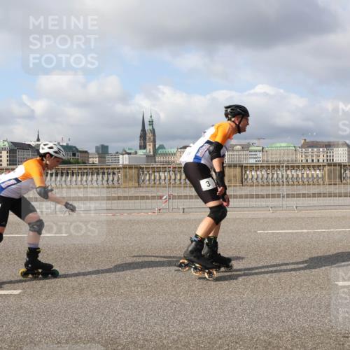 29.06.2025 - hella hamburg halbmarathon Lena Gebhardt http://msf.ph/oto/8420651 29.06.2025 08:57:40 Lombardsbrücke 0000, 83, 3 meine-sportfotos.de