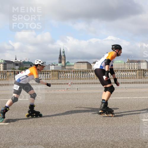 29.06.2025 - hella hamburg halbmarathon Lena Gebhardt http://msf.ph/oto/8420670 29.06.2025 08:57:40 Lombardsbrücke 0000, 83 meine-sportfotos.de