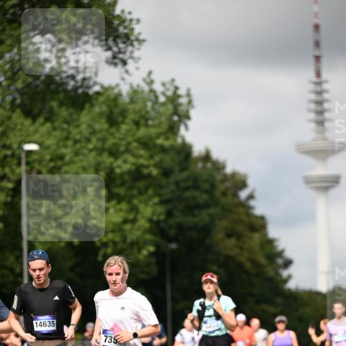 29.06.2025 - hella hamburg halbmarathon Dr. Thomas Lammeyer http://msf.ph/oto/8420746 29.06.2025 10:47:04 Kennedybrücke 1150, 1360, 1656, 1752, 1929, 1994, 2134, 2401, 2509, 2580, 2940, 2941, 3378, 3874, 4092, 4680, 4778, 5403, 5419, 6136, 6440, 6764, 6828, 6837, 7040, 7043, 7260, 7357, 7477, 7515, 7557, 7666, 8000, 8161, 8435, 8525, 8526, 9644, 9980, 10008, 10623, 10697, 10734, 10842, 11074, 11075, 11331 meine-sportfotos.de