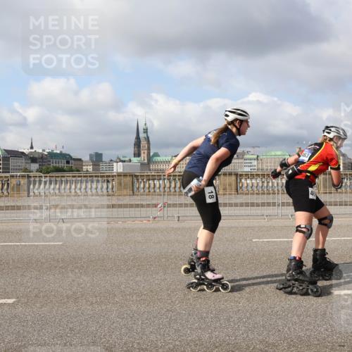 29.06.2025 - hella hamburg halbmarathon Lena Gebhardt http://msf.ph/oto/8420976 29.06.2025 08:57:42 Lombardsbrücke 18 meine-sportfotos.de