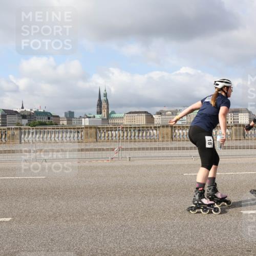 29.06.2025 - hella hamburg halbmarathon Lena Gebhardt http://msf.ph/oto/8421015 29.06.2025 08:57:42 Lombardsbrücke 18 meine-sportfotos.de
